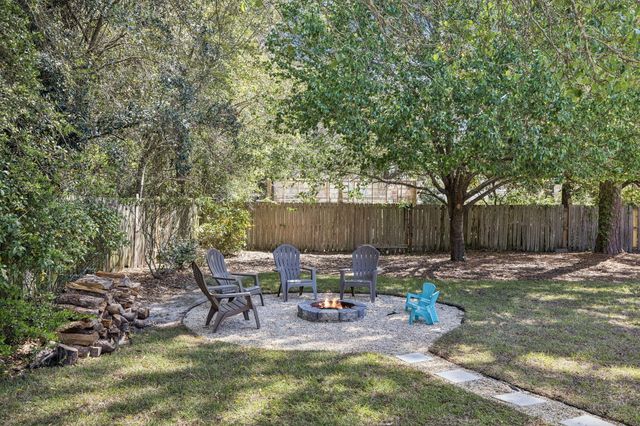 124 Meadow Woods Lane, Niceville, FL 32578