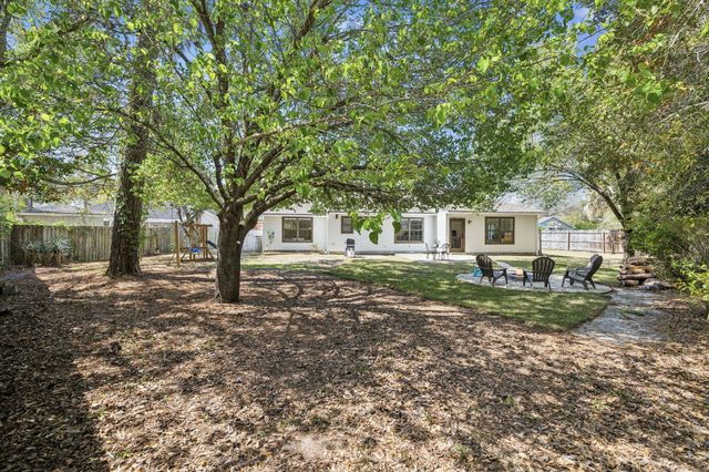 124 Meadow Woods Lane, Niceville, FL 32578