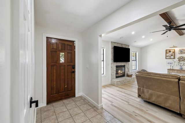 124 Meadow Woods Lane, Niceville, FL 32578