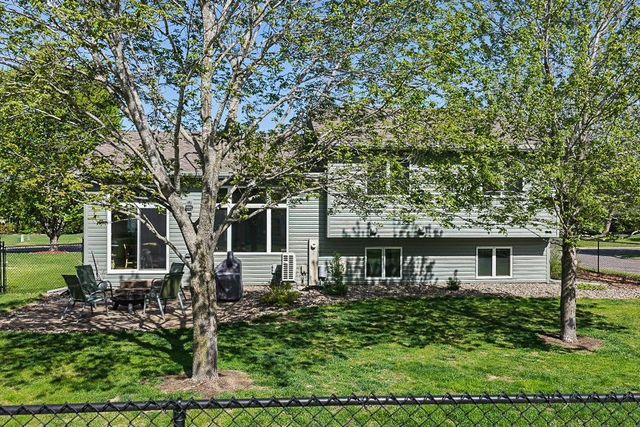 1403 5th Avenue N, Sartell, MN 56377