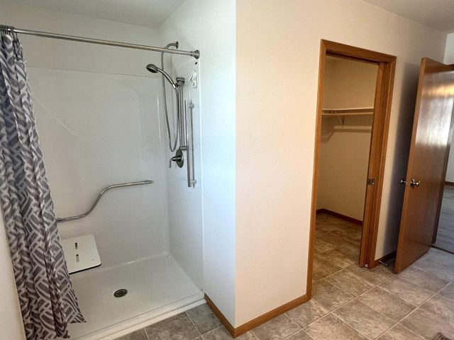 62135 Sugar Loaf Trail, Prairie Du Chien, WI 53821