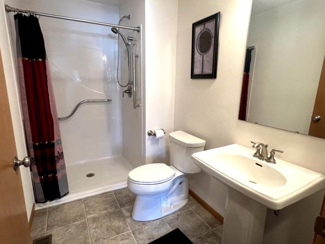 62135 Sugar Loaf Trail, Prairie Du Chien, WI 53821