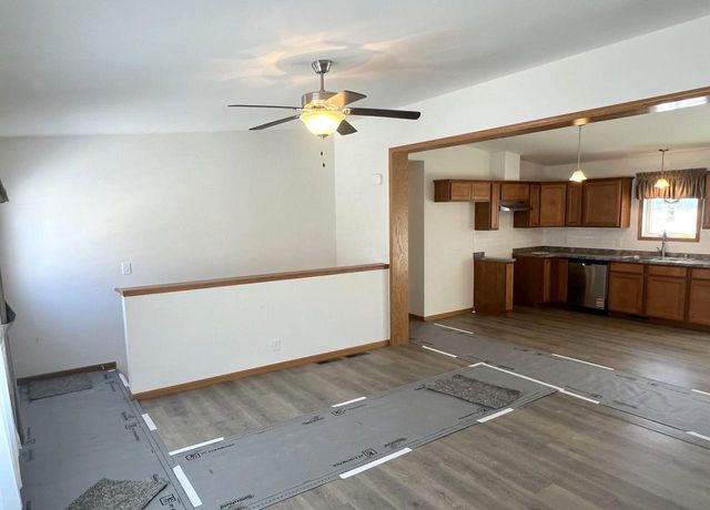 62135 Sugar Loaf Trail, Prairie Du Chien, WI 53821