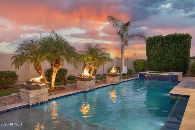 1127 N QUINN Street, Mesa, AZ 85205