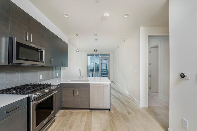 222 West Ave 1603, Austin, TX 78701