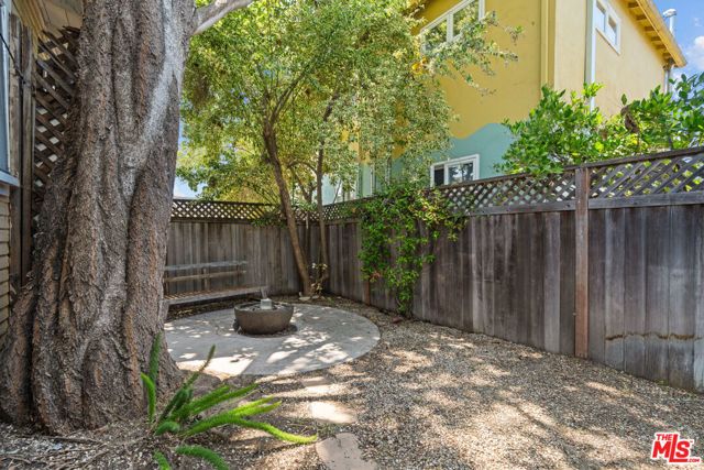 1823 Delaware Avenue, Santa Monica, CA 90404