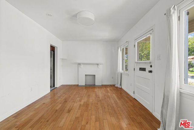 1823 Delaware Avenue, Santa Monica, CA 90404