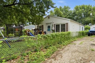 1606 KOCH Street, Pekin, IL 61554