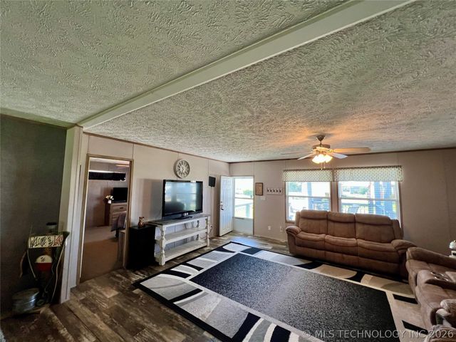14068 Pond View Drive, Kingston, OK 73439