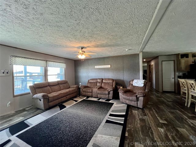 14068 Pond View Drive, Kingston, OK 73439