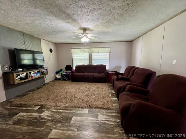 14068 Pond View Drive, Kingston, OK 73439