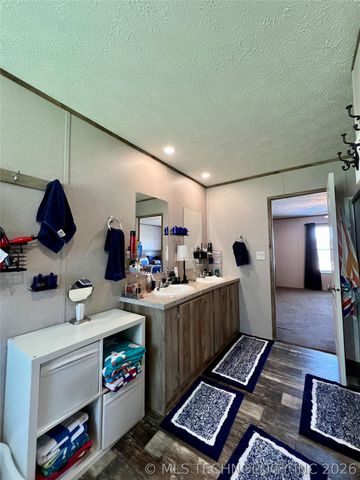 14068 Pond View Drive, Kingston, OK 73439