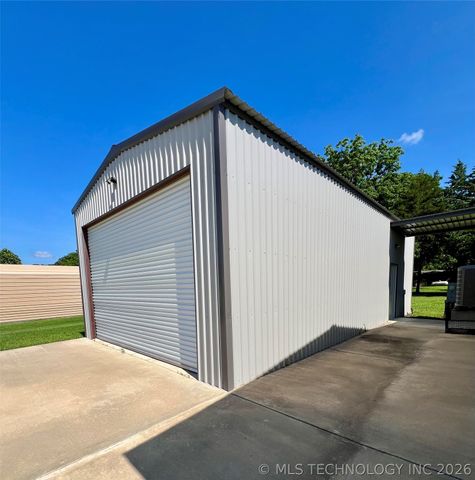 14068 Pond View Drive, Kingston, OK 73439