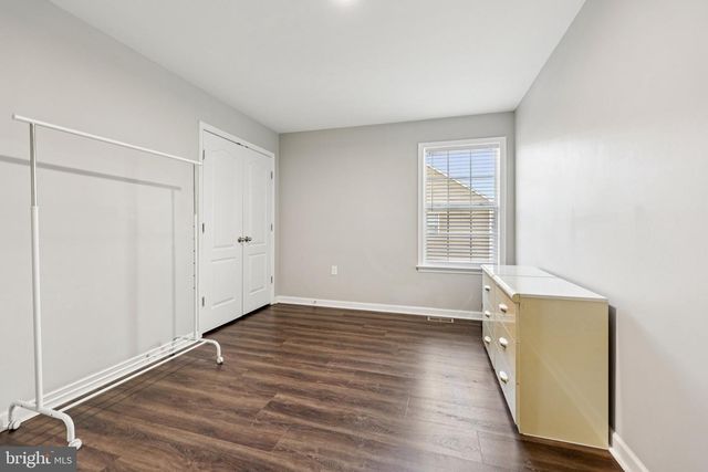 101 SOVEREIGN CT, Winchester, VA 22602