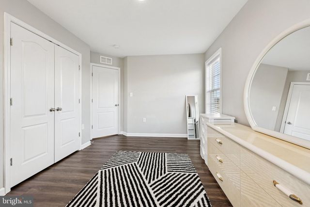 101 SOVEREIGN CT, Winchester, VA 22602