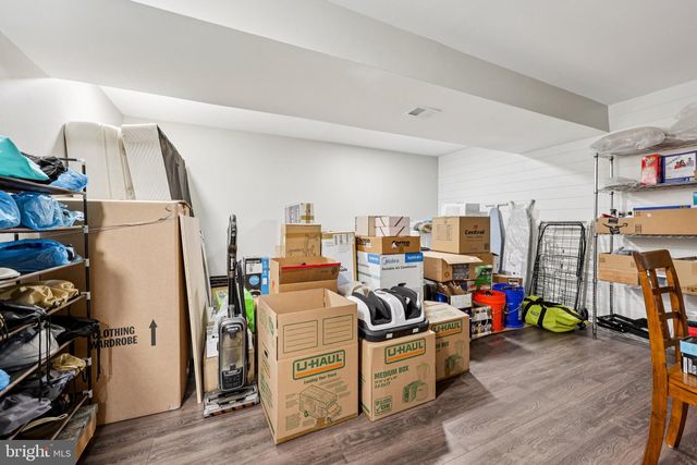 101 SOVEREIGN CT, Winchester, VA 22602