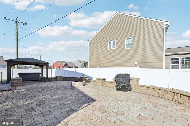 101 SOVEREIGN CT, Winchester, VA 22602