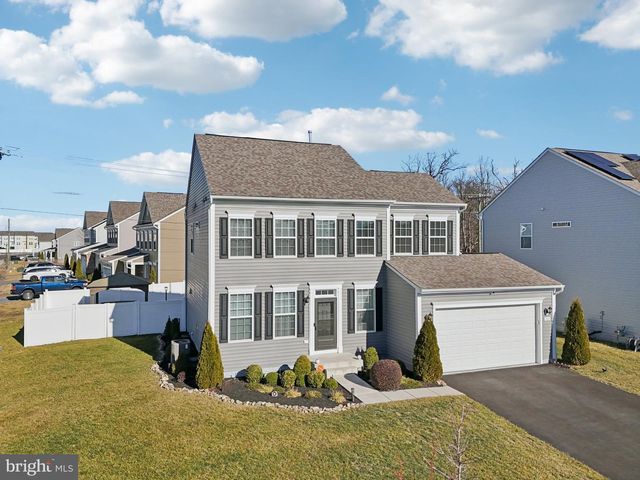 101 SOVEREIGN CT, Winchester, VA 22602