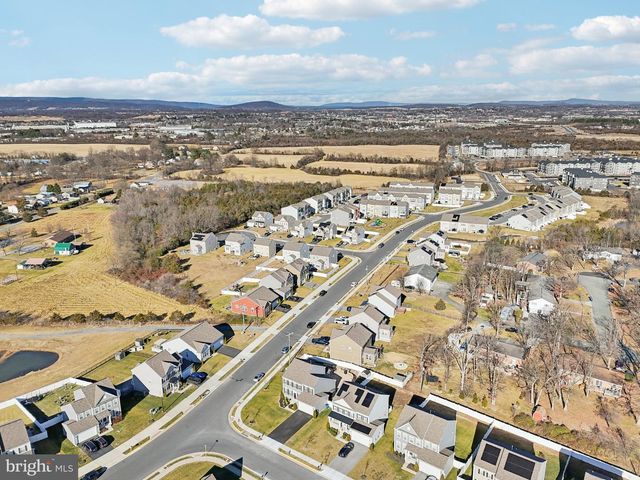 101 SOVEREIGN CT, Winchester, VA 22602