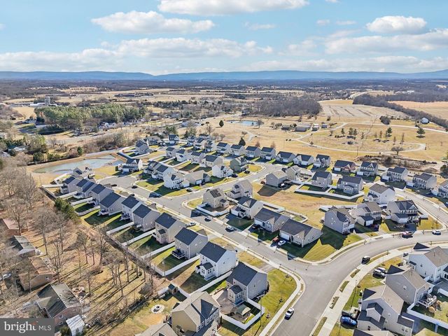 101 SOVEREIGN CT, Winchester, VA 22602