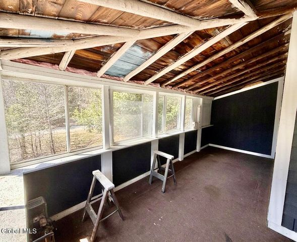 268 Glasshouse Creek Road, Day, NY 12835
