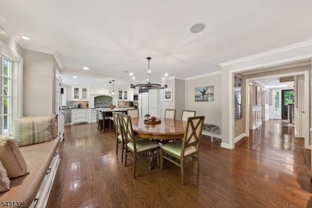 14 Cross Gates, Millburn Twp., NJ 07078