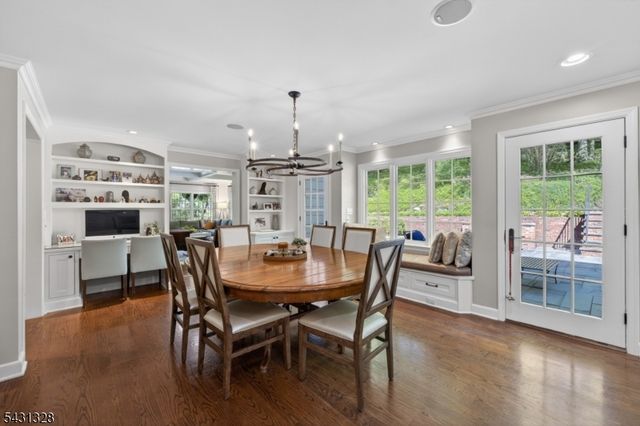 14 Cross Gates, Millburn Twp., NJ 07078