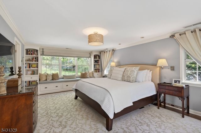 14 Cross Gates, Millburn Twp., NJ 07078