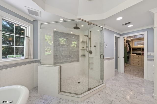 14 Cross Gates, Millburn Twp., NJ 07078