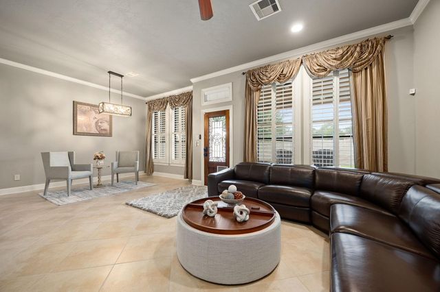 16227 Jordyn Lake Drive, Tomball, TX 77377