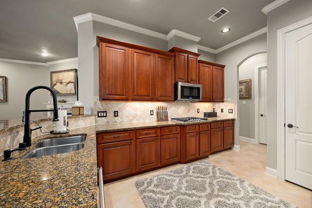 16227 Jordyn Lake Drive, Tomball, TX 77377