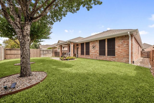 16227 Jordyn Lake Drive, Tomball, TX 77377