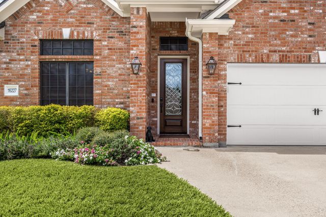 16227 Jordyn Lake Drive, Tomball, TX 77377