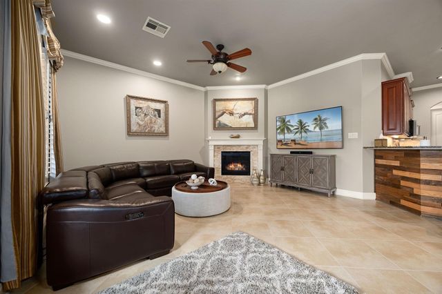16227 Jordyn Lake Drive, Tomball, TX 77377