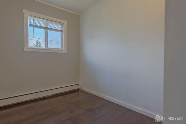 82 Markowitz Street, Carteret, NJ 07008