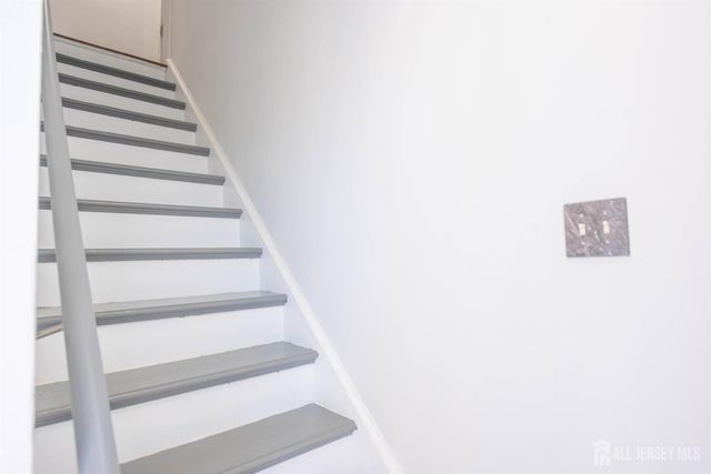 82 Markowitz Street, Carteret, NJ 07008