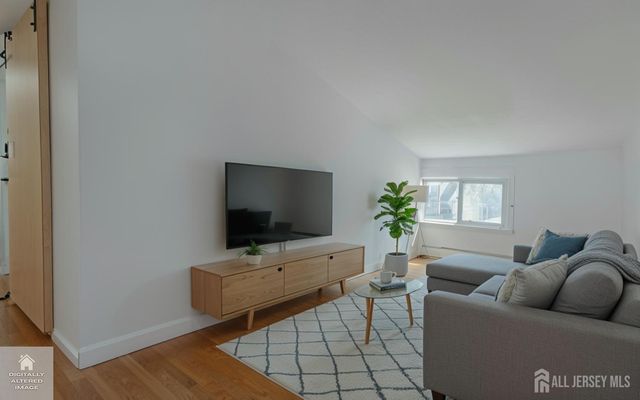 82 Markowitz Street, Carteret, NJ 07008