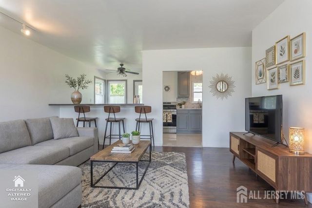 82 Markowitz Street, Carteret, NJ 07008