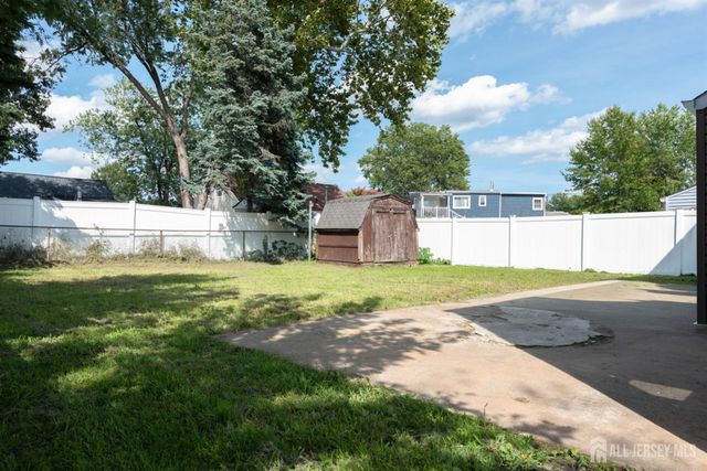 82 Markowitz Street, Carteret, NJ 07008