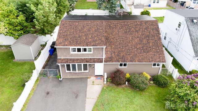 82 Markowitz Street, Carteret, NJ 07008