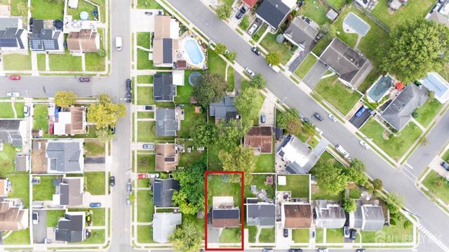 82 Markowitz Street, Carteret, NJ 07008