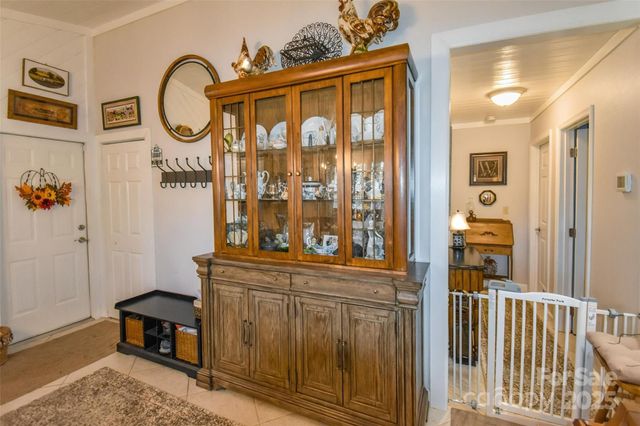 184 Pisgah Shadows Road, Penrose, NC 28766