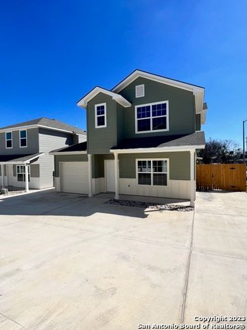 2031 Silver Oaks, San Antonio, TX 78213