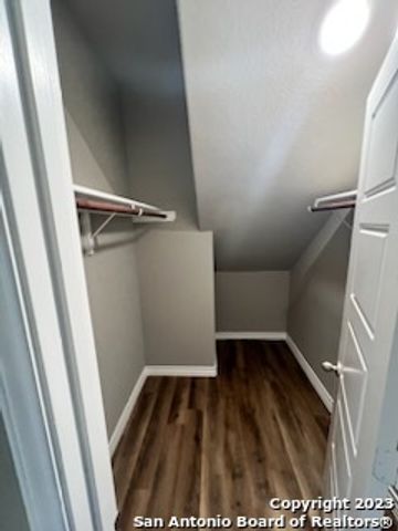 2031 Silver Oaks, San Antonio, TX 78213