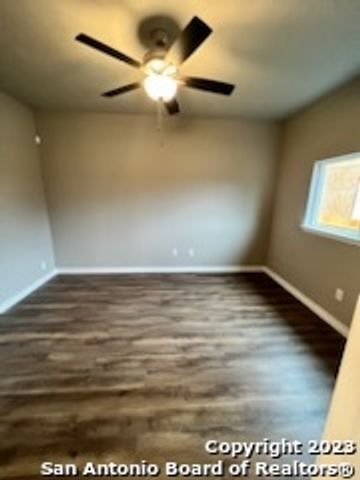 2031 Silver Oaks, San Antonio, TX 78213