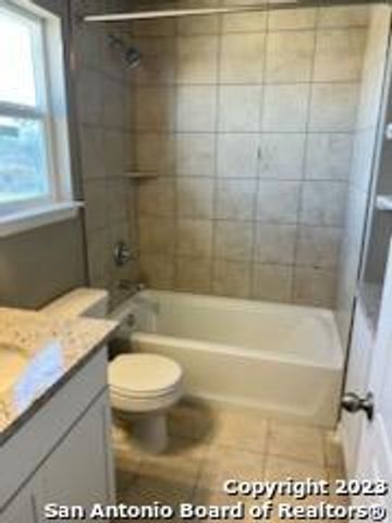 2031 Silver Oaks, San Antonio, TX 78213
