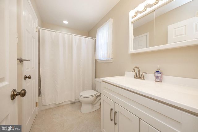 1900 DAVIS DR, Eagleville, PA 19403