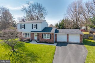 1900 DAVIS DR, Eagleville, PA 19403