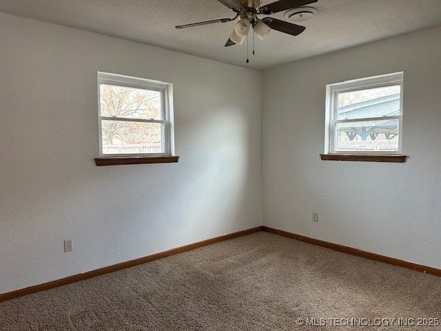 906 NW 1st Street, Wagoner, OK 74467