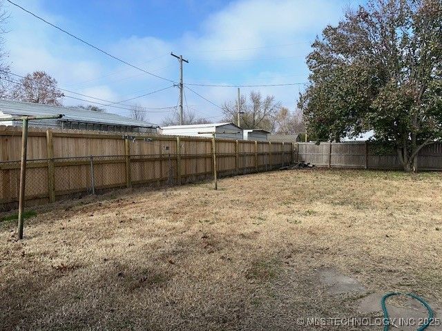 906 NW 1st Street, Wagoner, OK 74467